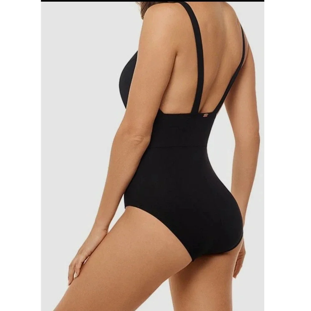 Miraclesuit amoressa nwt